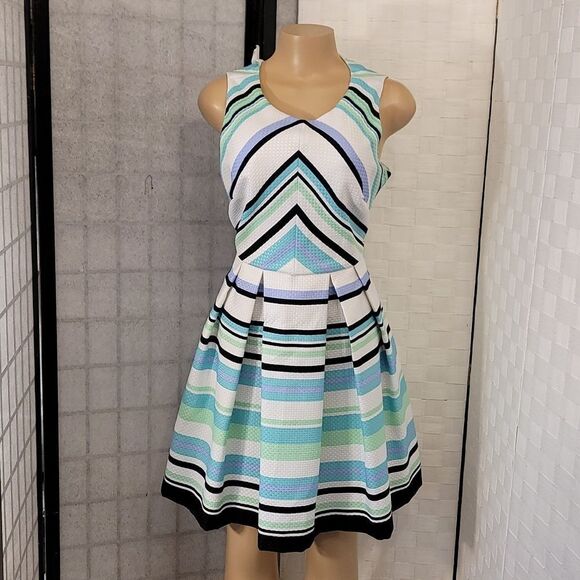 BRAND NEW DANNY AND NICOLE SPEARMINT MULTI STRIPE A-LINE DRESS - Picture 2 of 15